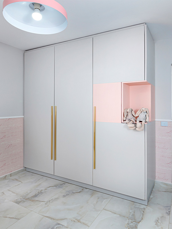 ארונות KUBIQUE